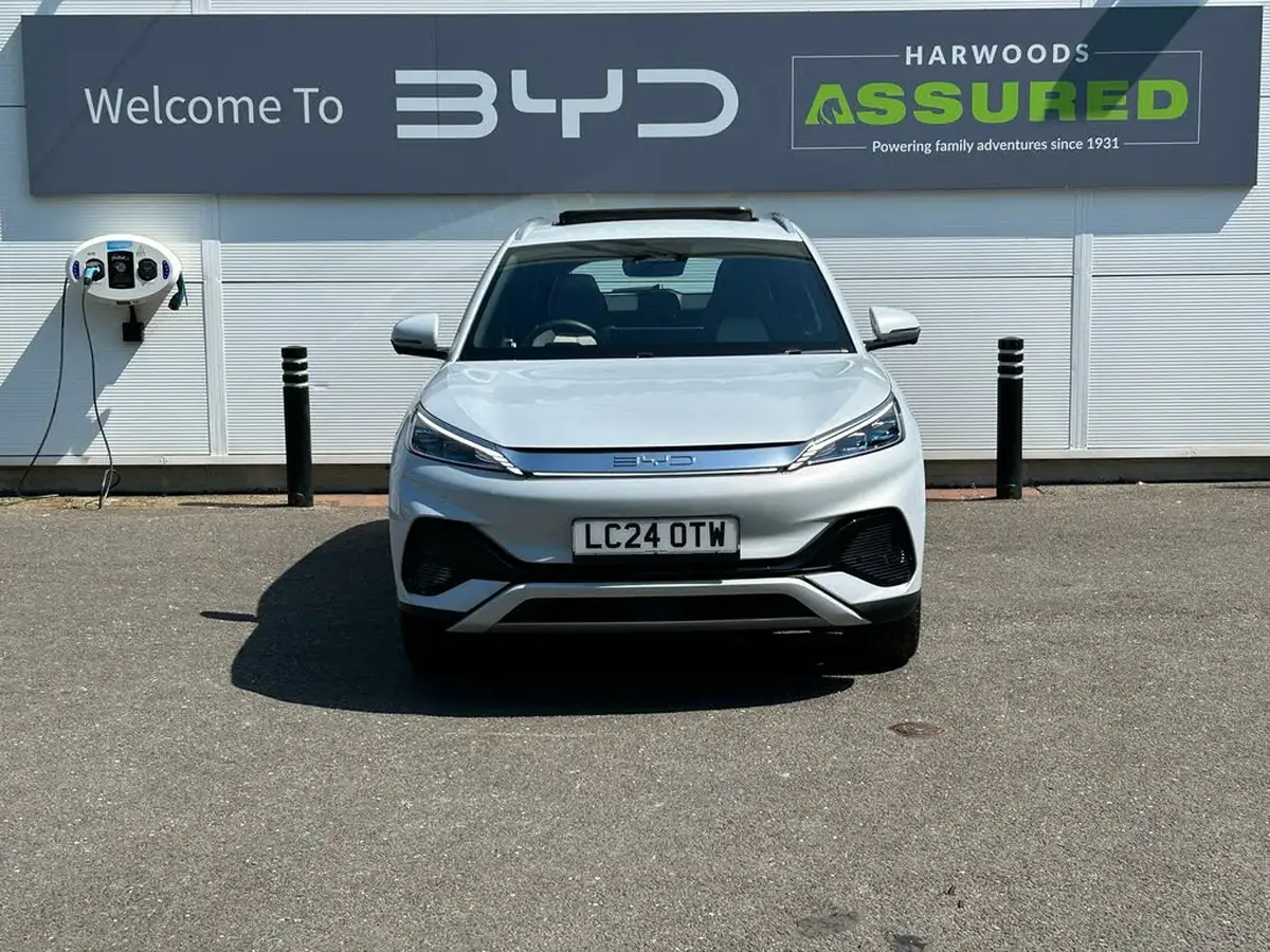 2024-byd-atto-3-e-design-big-15
