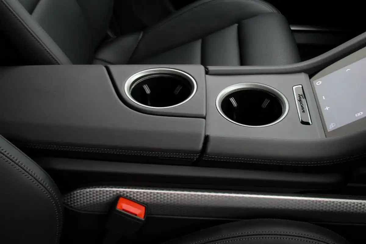 2024-porsche-taycan-e-4s-sport-turismo-544ps-big-70