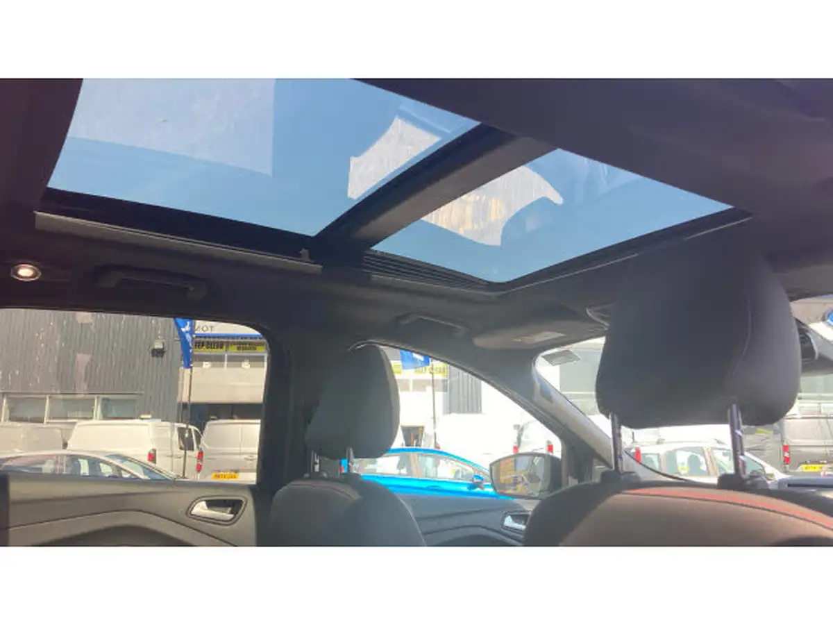 2019-ford-kuga-20tdci-st-line-180ps-awd-powershift-big-24