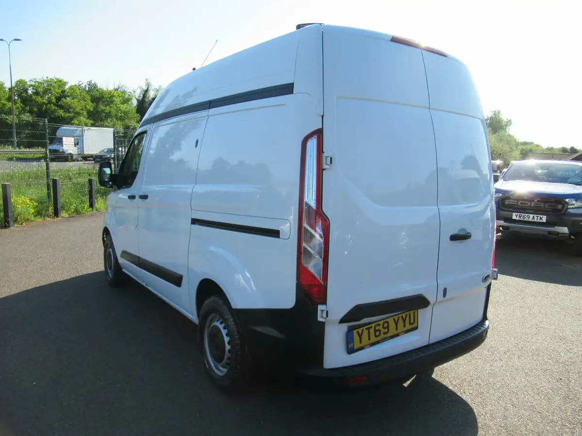 2020-ford-transit-custom-20tdci-300-l1h2-leader-105pseu6dt-big-9