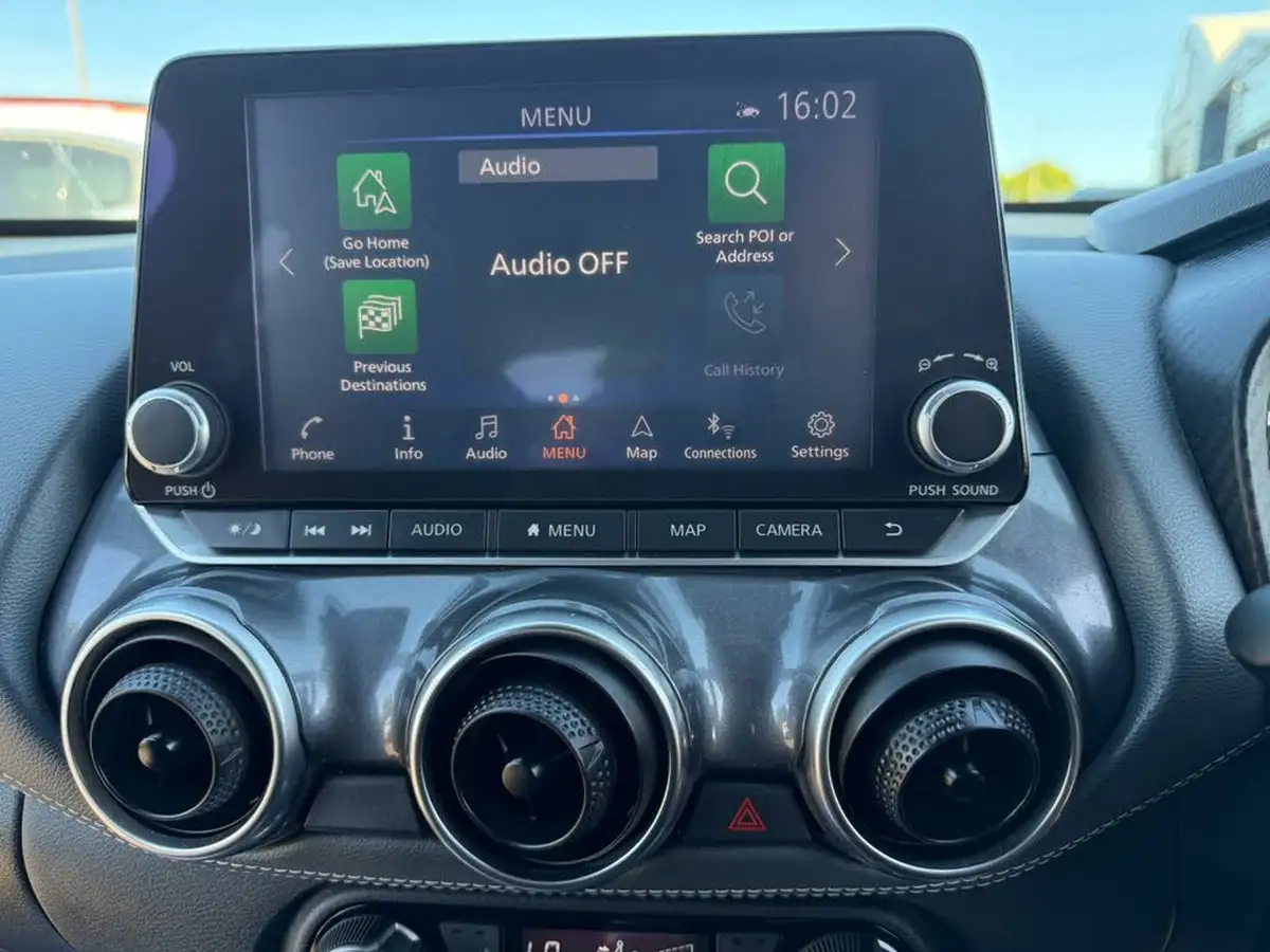 2022-nissan-juke-10-dig-t-n-connecta-big-51