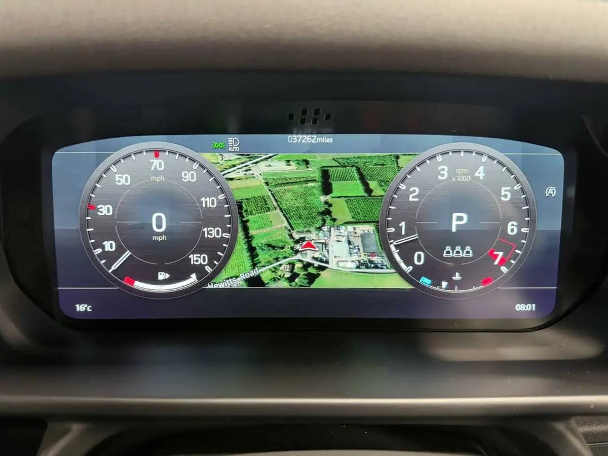 2021-land-rover-90-defender-20-p300-x-dynamic-se-big-48