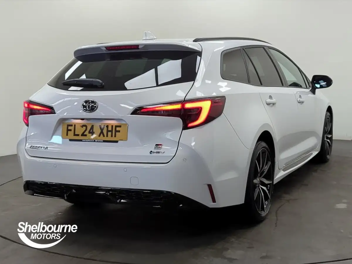 2024-toyota-corolla-18-vvt-i-gr-sport-touring-sports-big-11