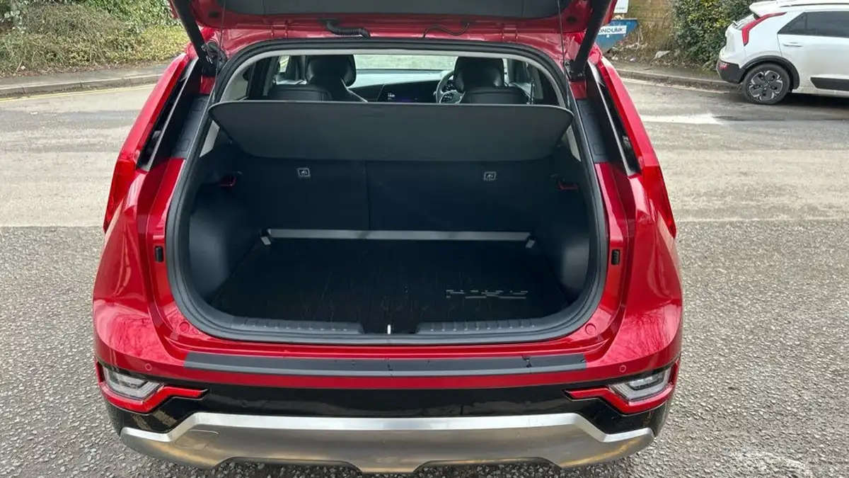 2025-kia-niro-16-gdi-4-127bhp-hev-132kwh-big-7