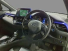 2017-toyota-c-hr-18-vvt-i-dynamic-small-6