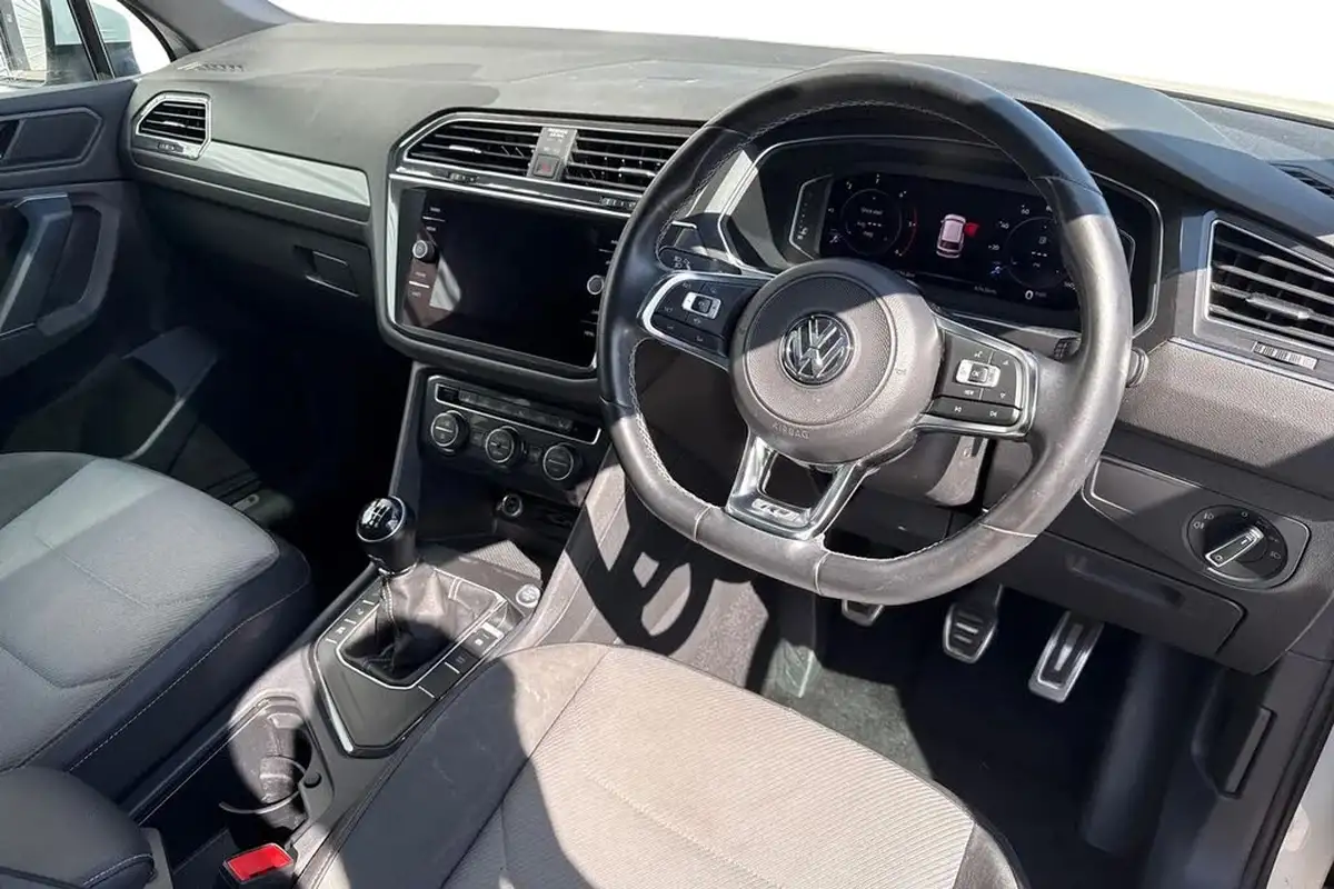 2020-volkswagen-tiguan-allspace-20tdi-r-line-tech-150ps-big-13