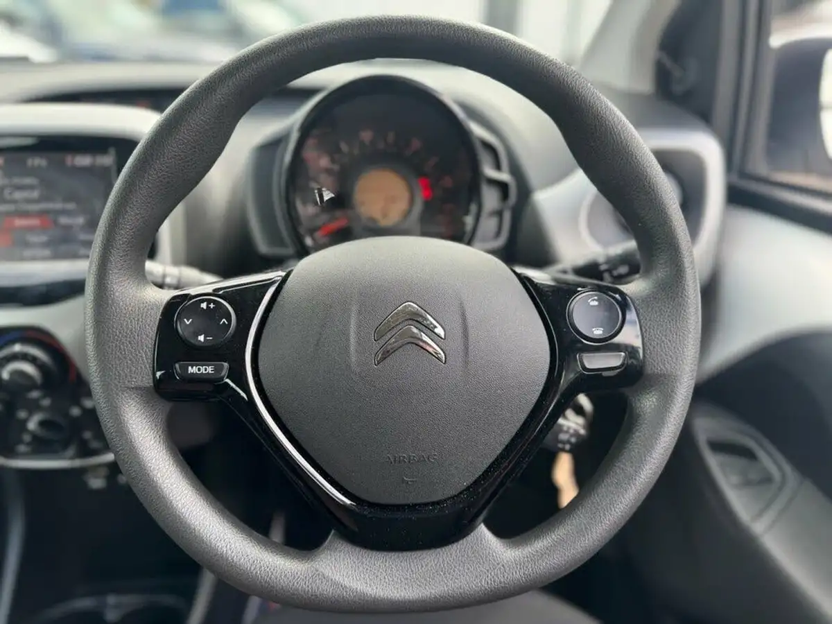 2017-citroen-c1-12-puretech-feel-5d-big-10