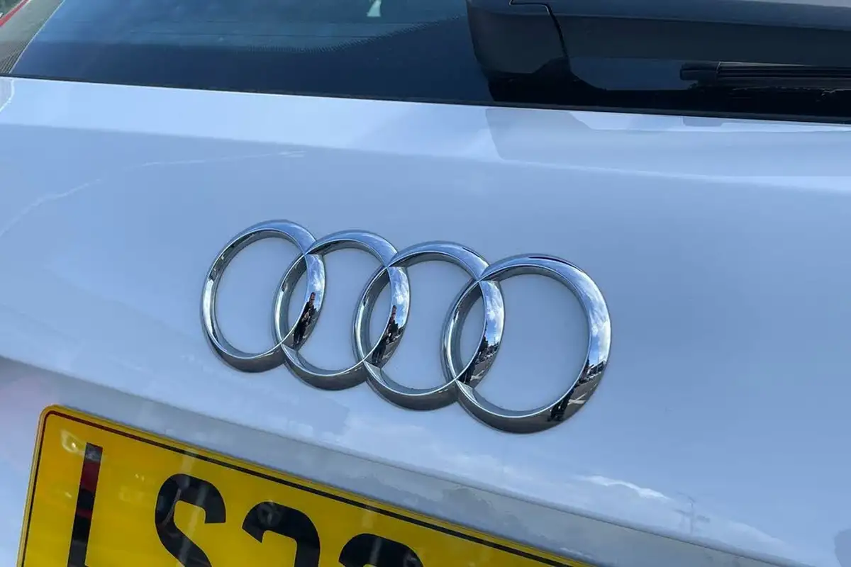 2023-audi-a1-10-25-tfsi-technik-big-45