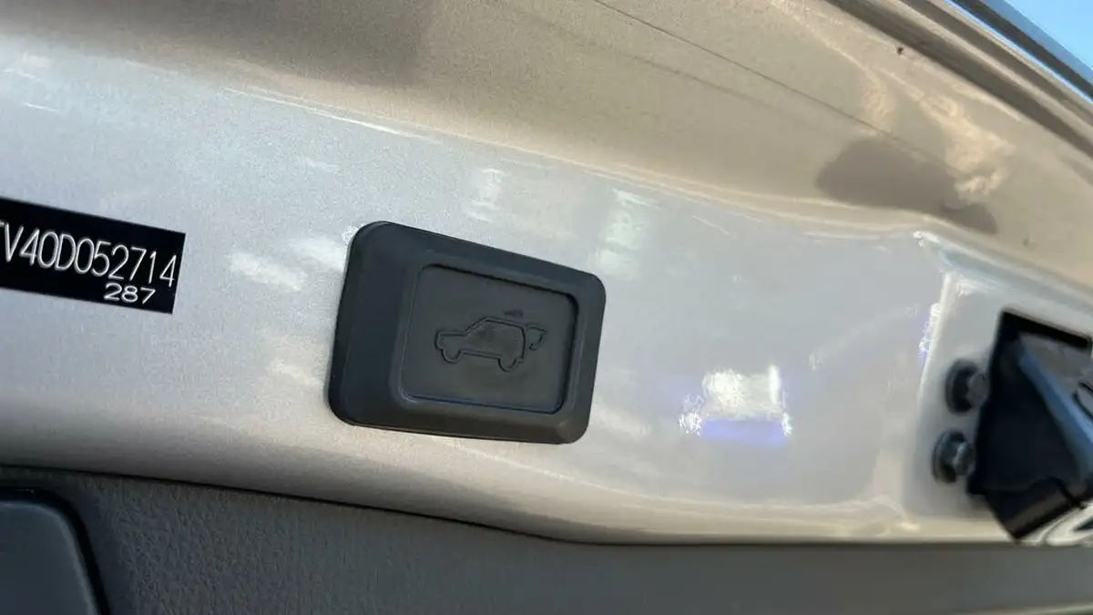 2020-toyota-rav4-25-vvt-i-excel-219bhp-big-20
