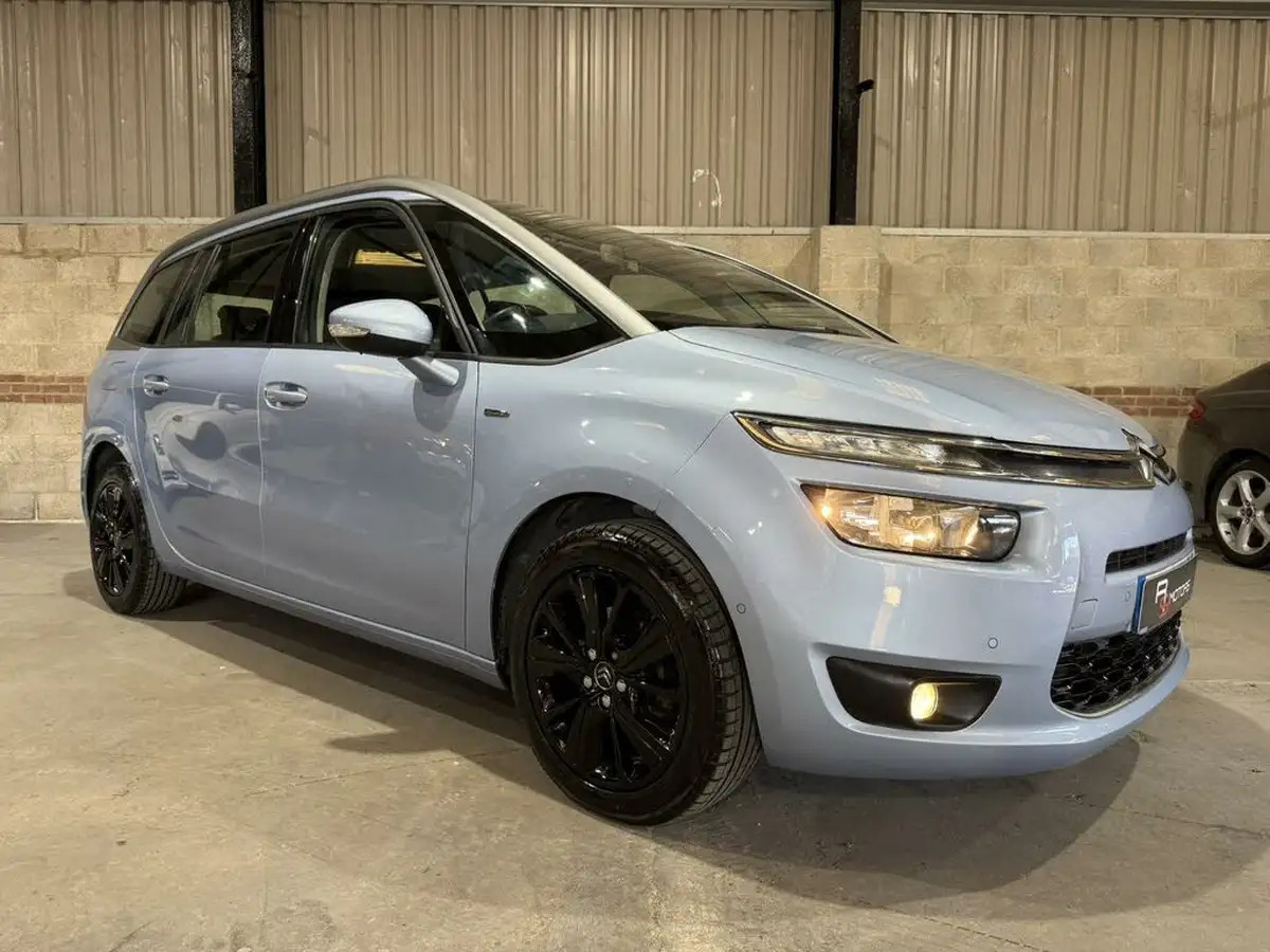 2015-citroen-grand-c4-picasso-16bluehdi-vtr-120ps-eat6-big-44