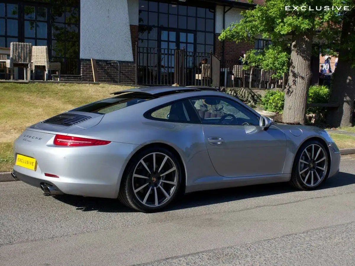 2014-porsche-911-34-carrera-coupe-pdk-big-31