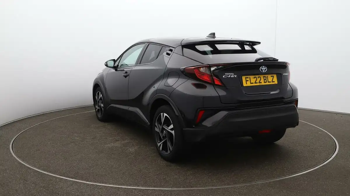 2022-toyota-c-hr-18-vvt-i-design-big-59
