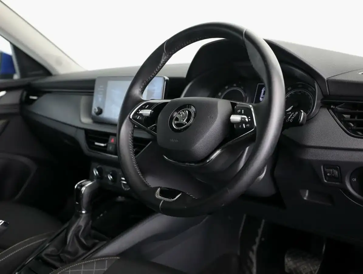 2021-skoda-kamiq-10-tsi-se-109ps-dsg-big-28