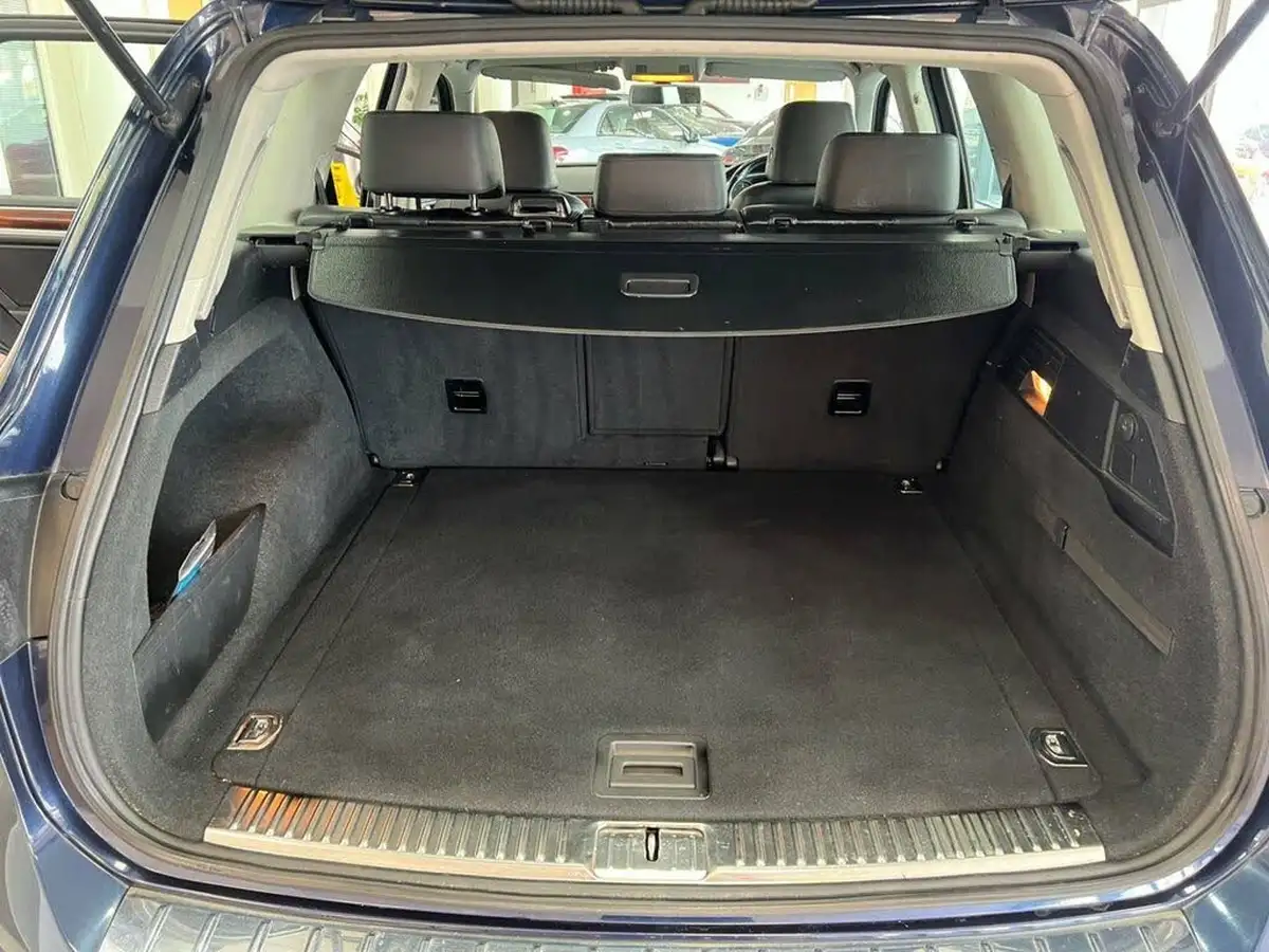 2014-volkswagen-touareg-30td-se-v6-204ps-bmtss-big-52