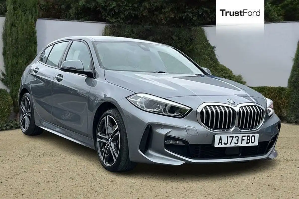 2023-bmw-1-series-15-118i-m-sport-lcp-dct-big-0