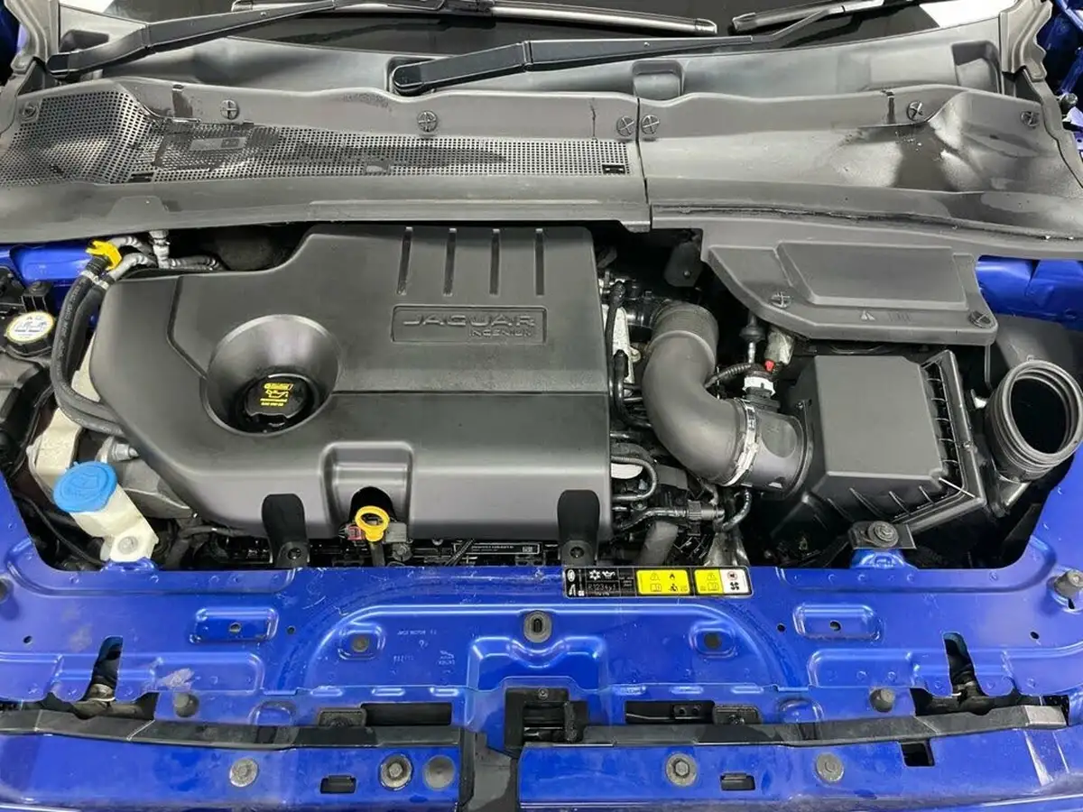 2019-jaguar-e-pace-20-i4d-r-dynamic-s-150ps-big-13