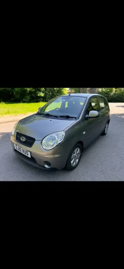 2010-kia-picanto-11-graphite-big-5