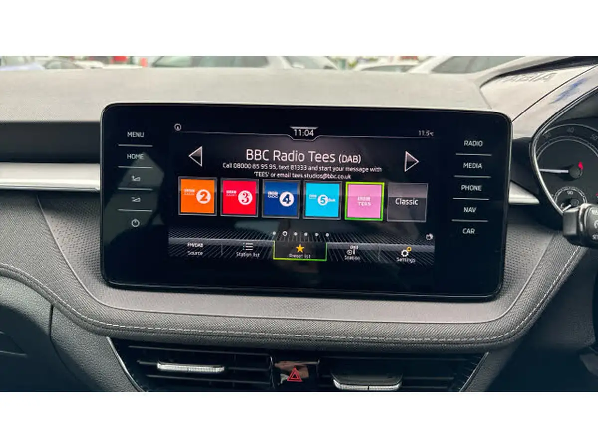 2022-skoda-fabia-10-tsi-se-l-109ps-hatchback-big-11