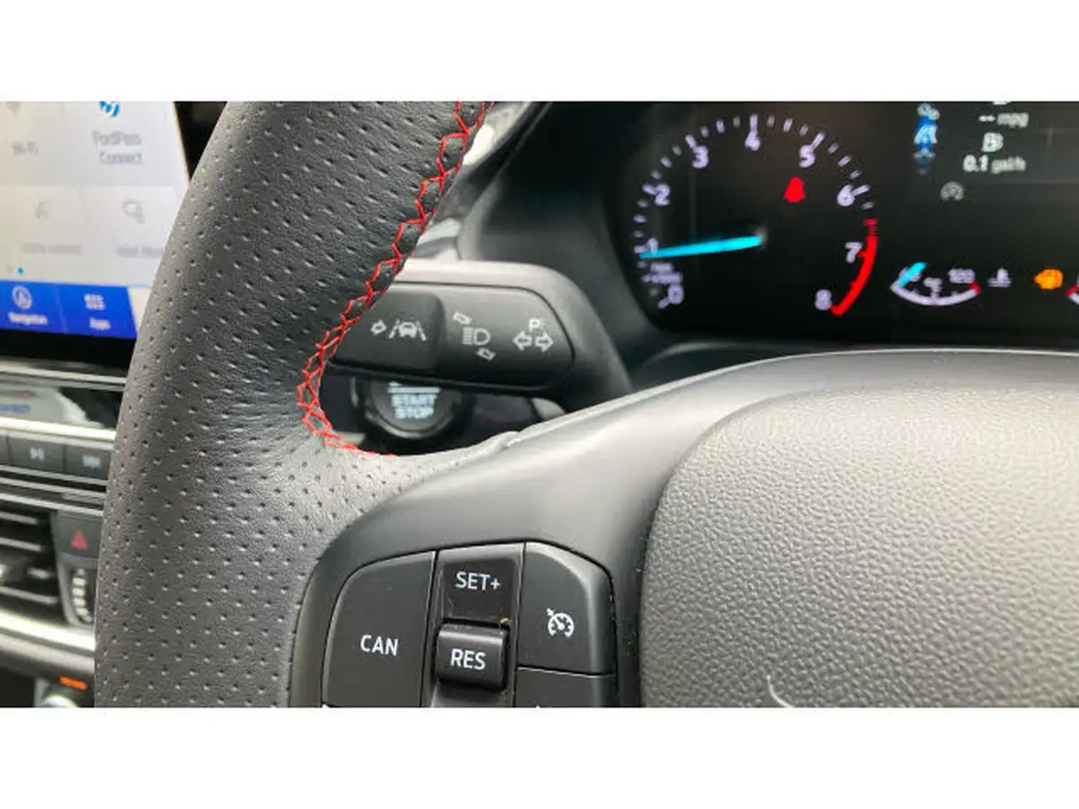 2020-ford-fiesta-big-32