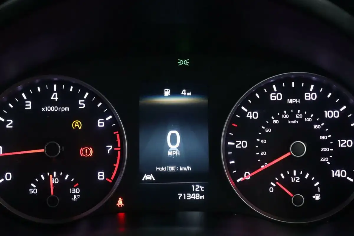 2021-kia-stonic-10-t-gdi-2-99bhp-big-16