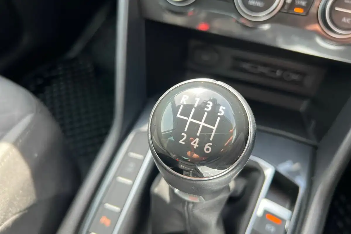 2018-volkswagen-tiguan-14-tsi-se-navigation-150ps-actss-big-34