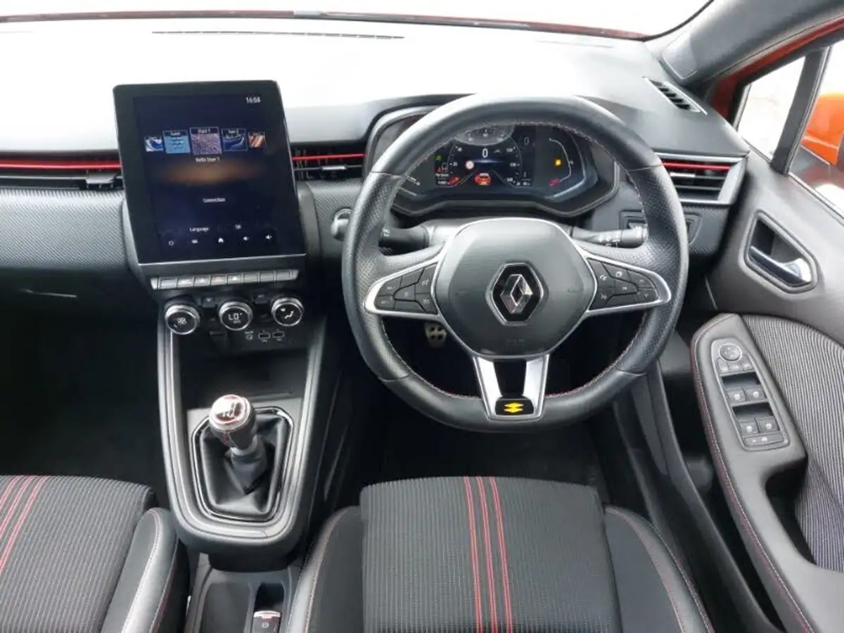 2022-renault-clio-10-tce-rs-line-rs-line-big-6