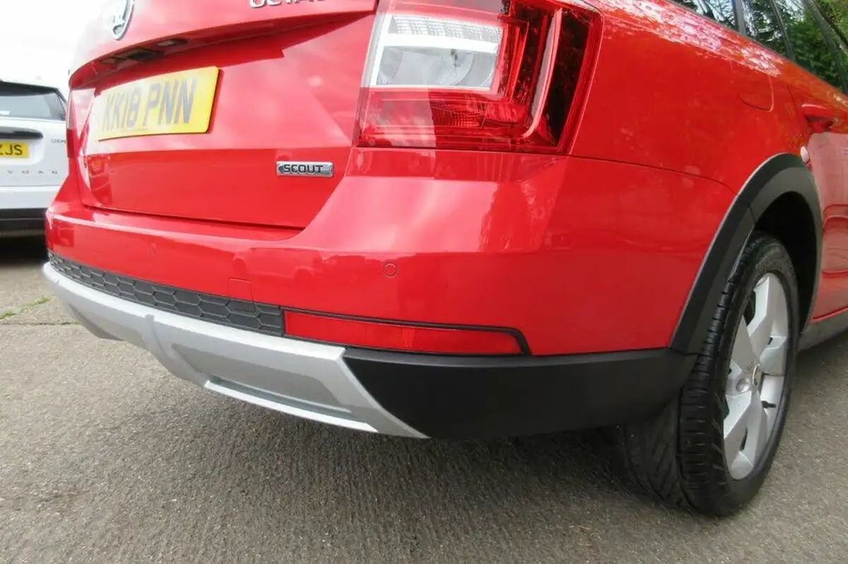 2018-skoda-octavia-20tdi-scout-184ps-dsg-big-42