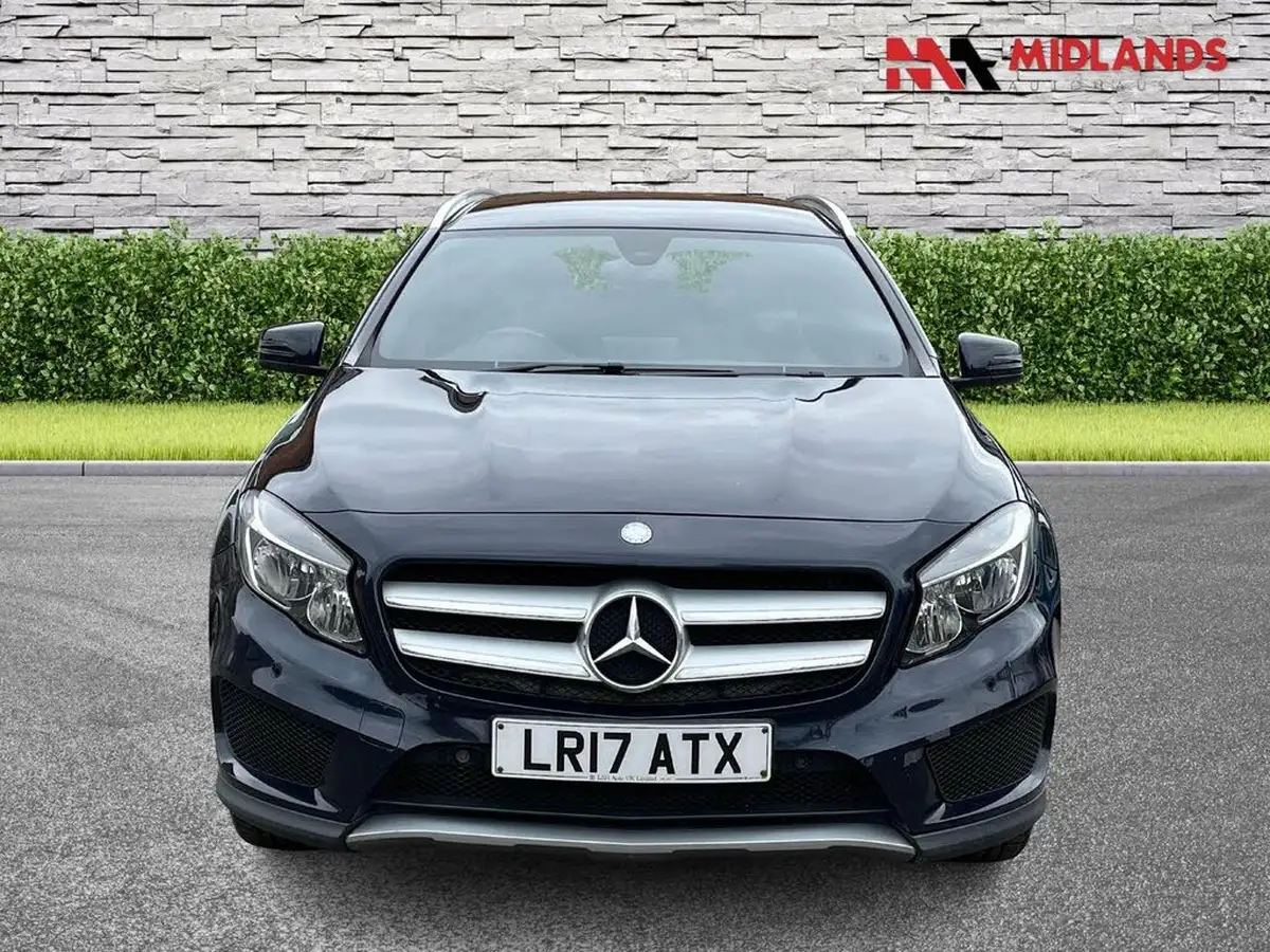 2017-mercedes-benz-gla-class-21d-gla-200d-amg-line-executivess-big-5