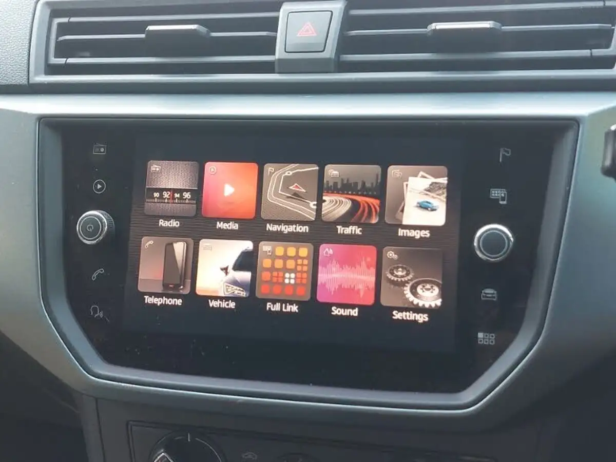 2018-seat-arona-10-tsi-se-technology-115ps-dsg-big-10