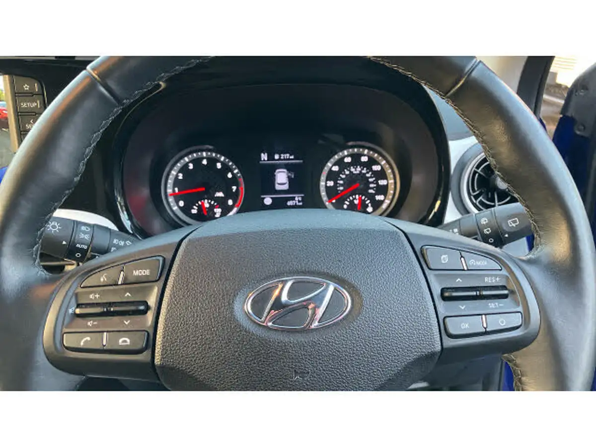 2022-hyundai-i10-12-premium-auto-big-20