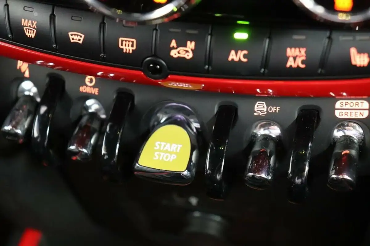 2021-mini-countryman-15-cooper-s-e-phev-sport-big-26