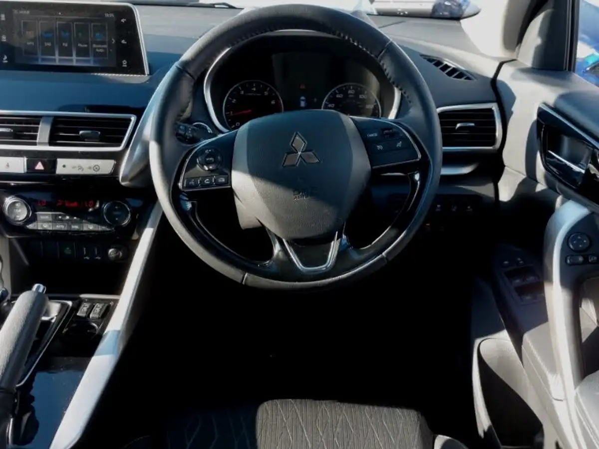 2020-mitsubishi-eclipse-cross-15-3-big-6