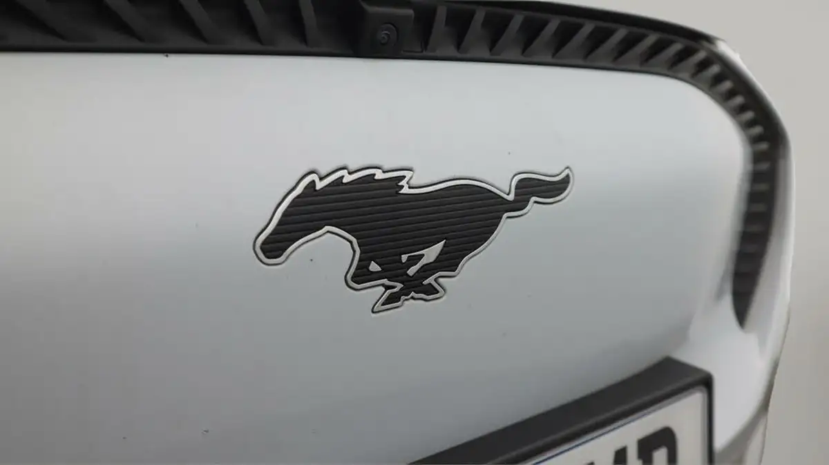 2022-ford-mustang-mach-e-e-extended-range-294ps-big-20