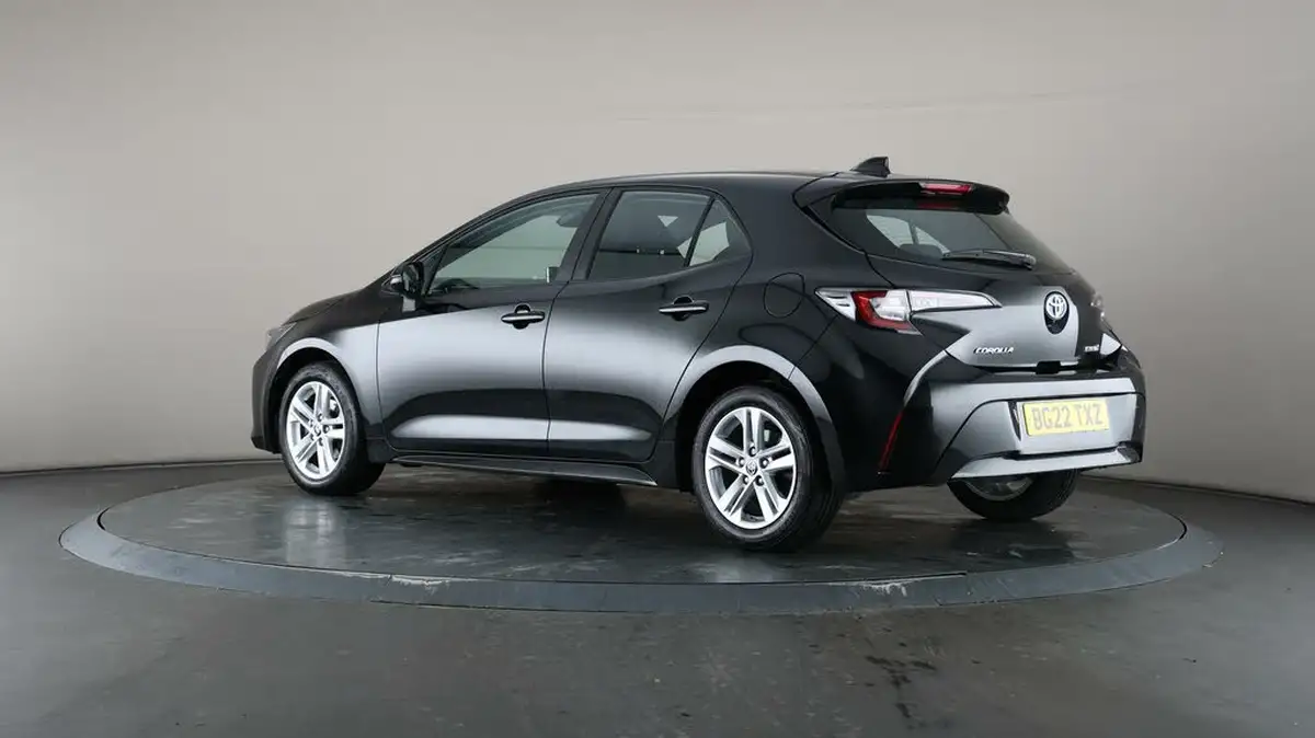 2022-toyota-corolla-18-vvt-i-icon-120bhp-trk-hatchback-5d-big-71