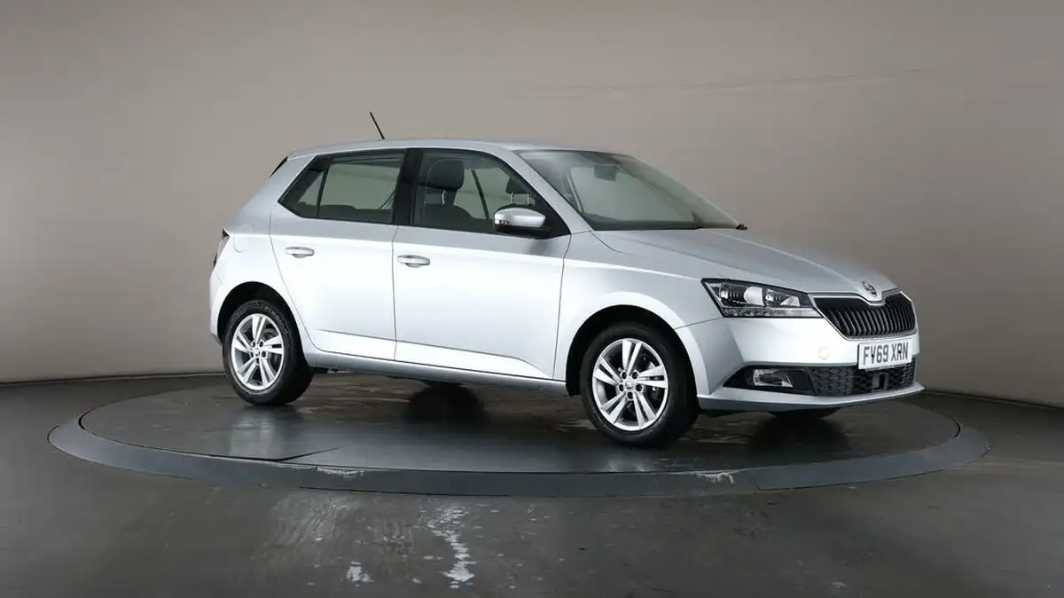 2019-skoda-fabia-10-mpi-se-60ps-hatchback-big-52