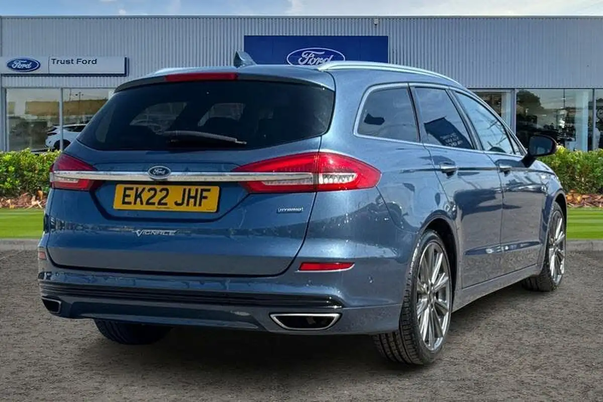 2022-ford-mondeo-20-tivct-vignale-estate-5d-big-3