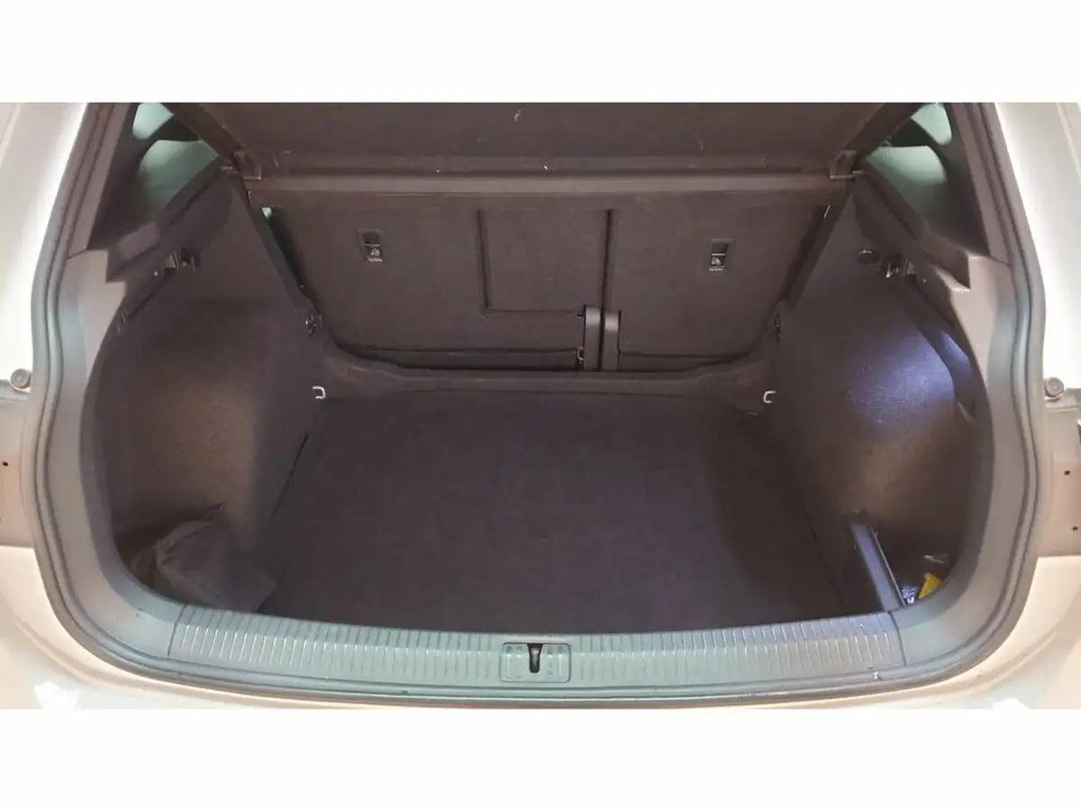 2022-volkswagen-tiguan-15-tsi-r-line-big-43