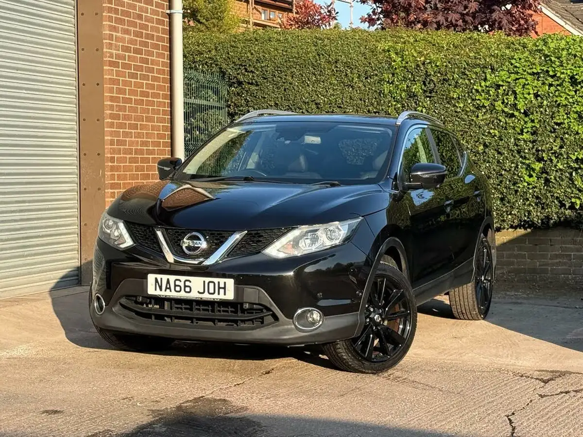 2016-nissan-qashqai-16dci-tekna-4x4-big-17