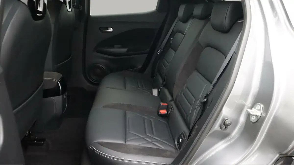 2021-nissan-juke-10-dig-t-tekna-dct-big-16
