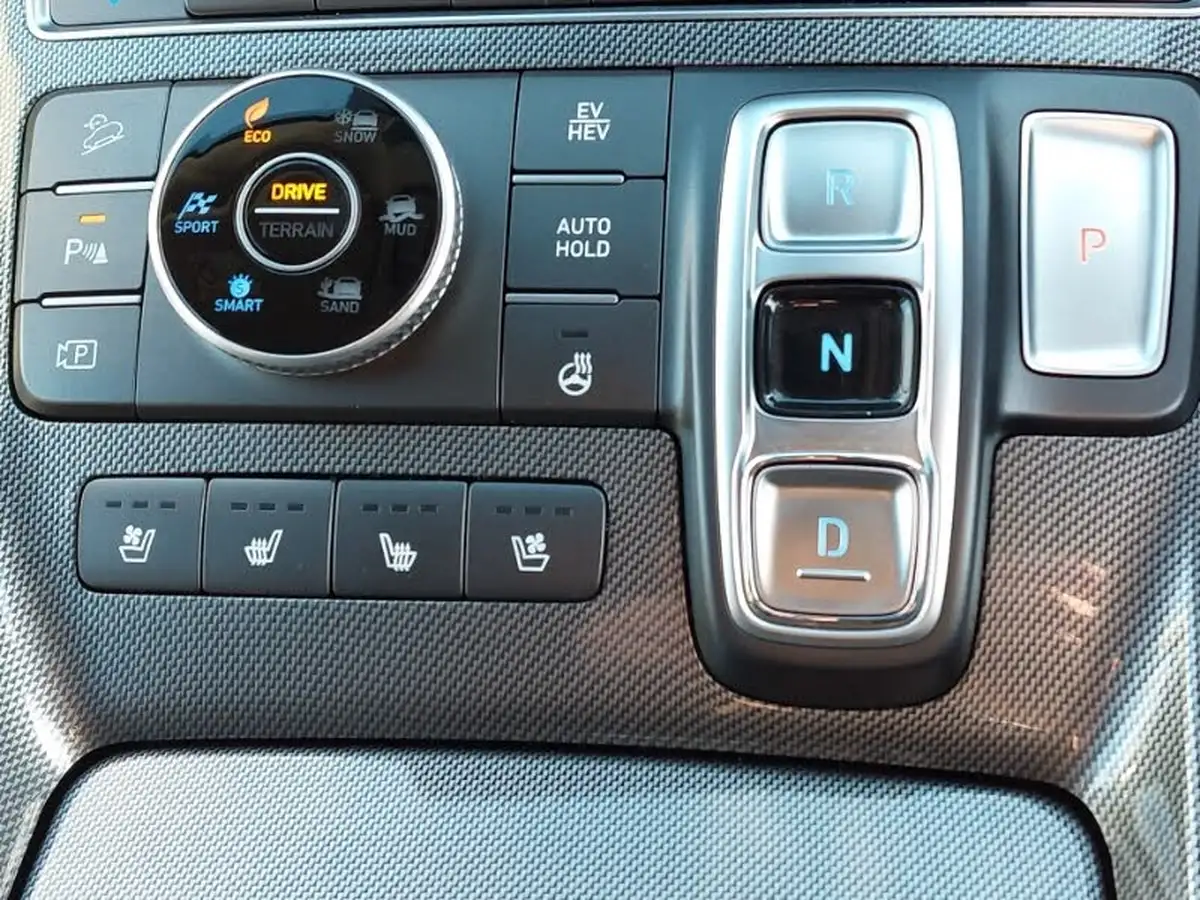 2023-hyundai-santa-fe-16-t-gdi-ultimate-265ps-4wd-phev-big-16