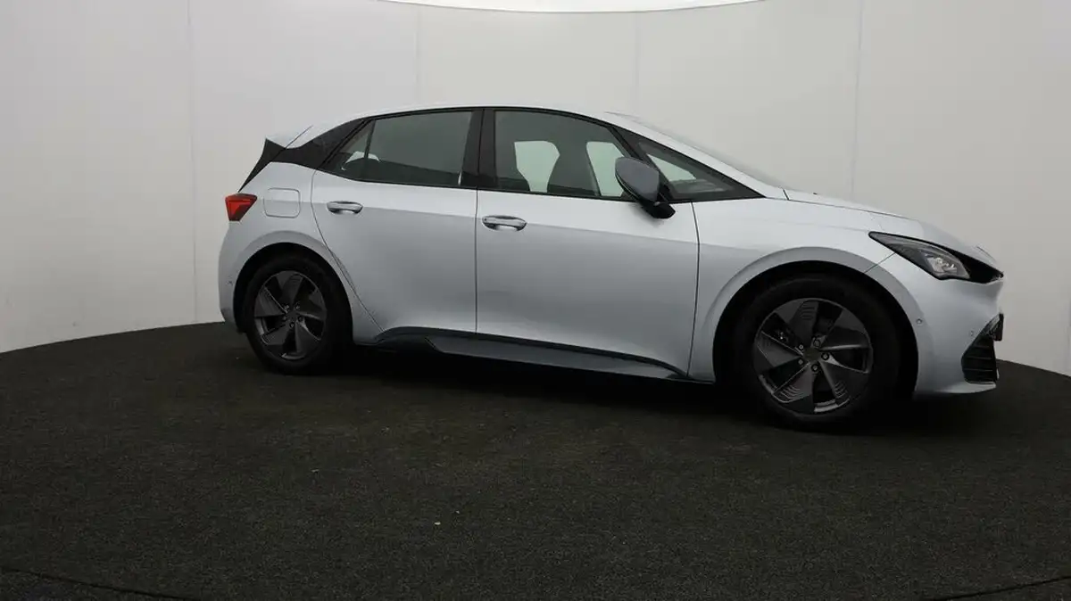 2022-cupra-born-e-v1-big-43