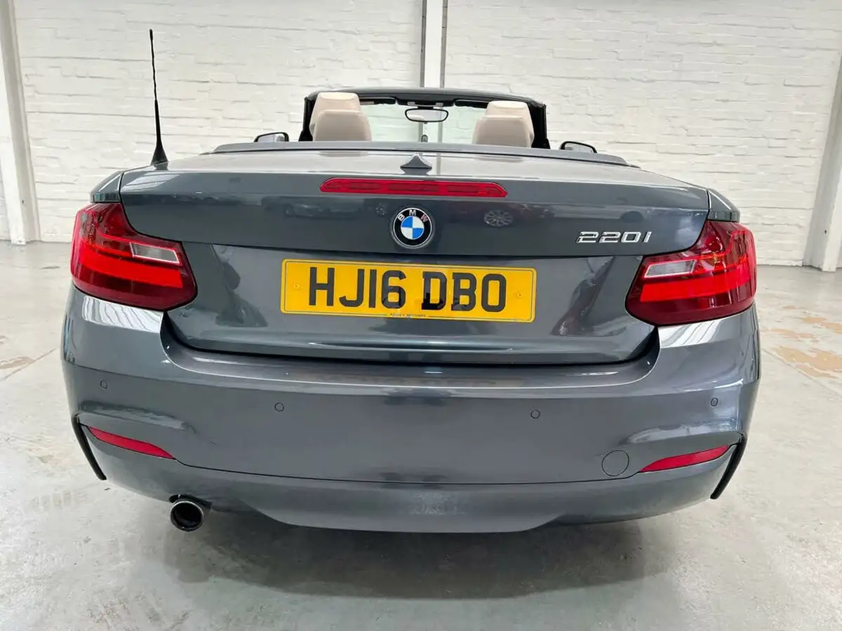 2016-bmw-2-series-20-220i-m-sport-184bhp-convertible-2d-1997cc-auto-big-11