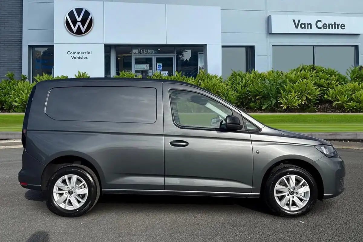 2024-volkswagen-caddy-20tdi-c20-cargo-commerce-pro-122pseu6d-dsg-big-2