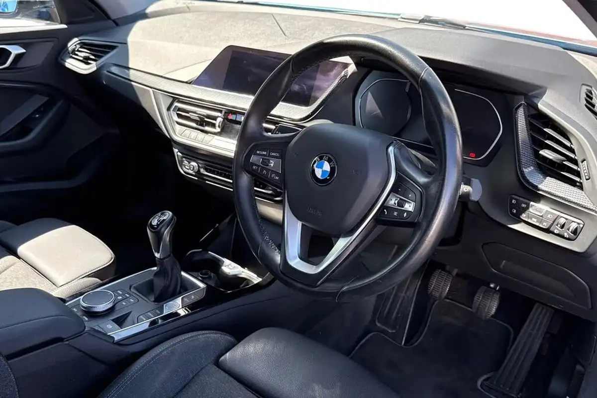 2020-bmw-1-series-15-118i-sport-134bhp-big-13