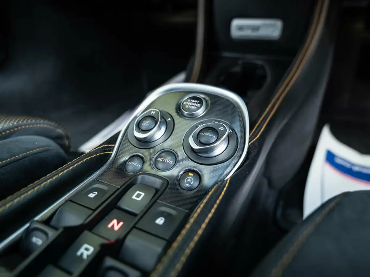 2017-mclaren-570gt-38-big-39