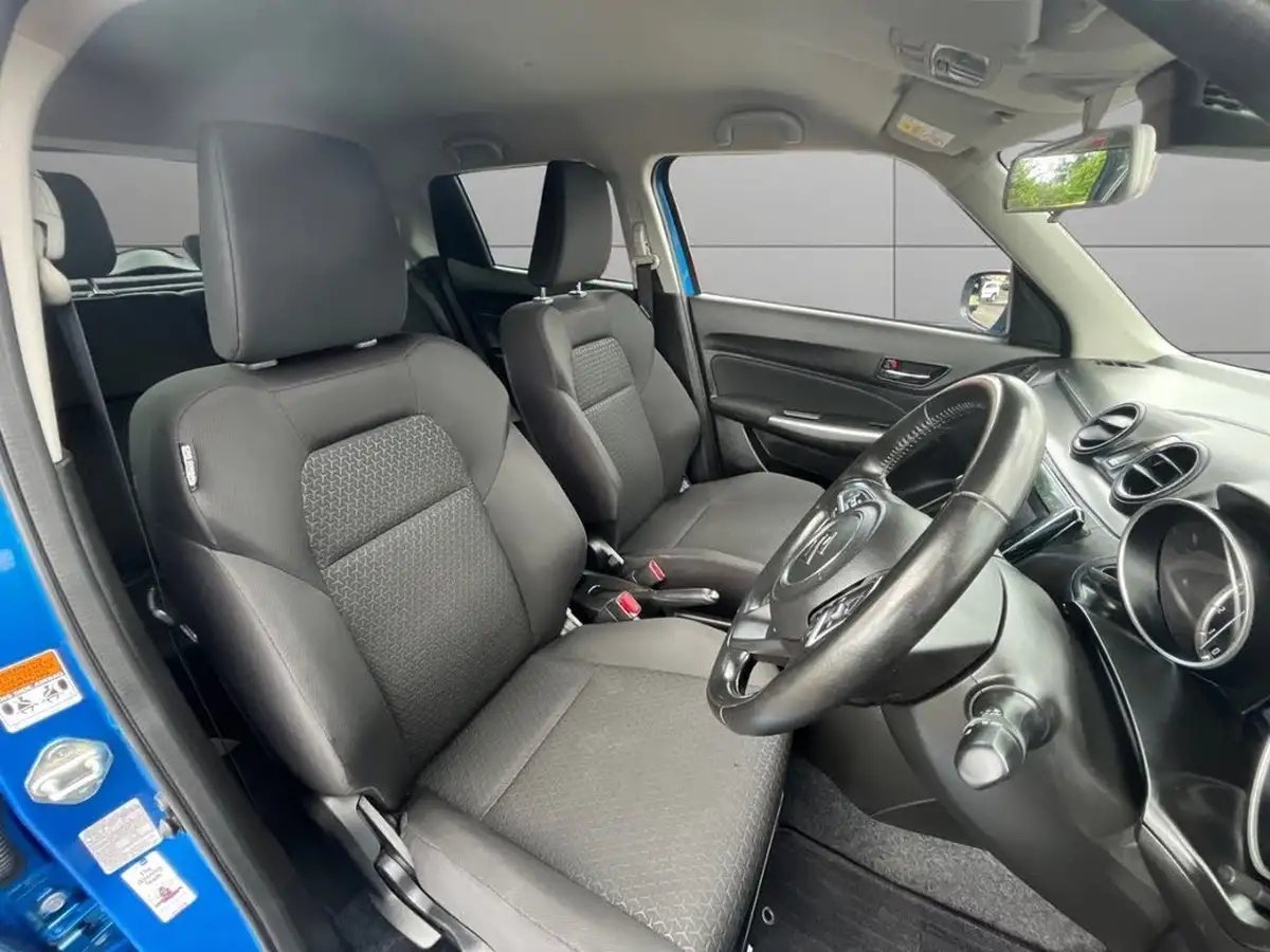 2022-suzuki-swift-12-dualjet-sz5-big-10