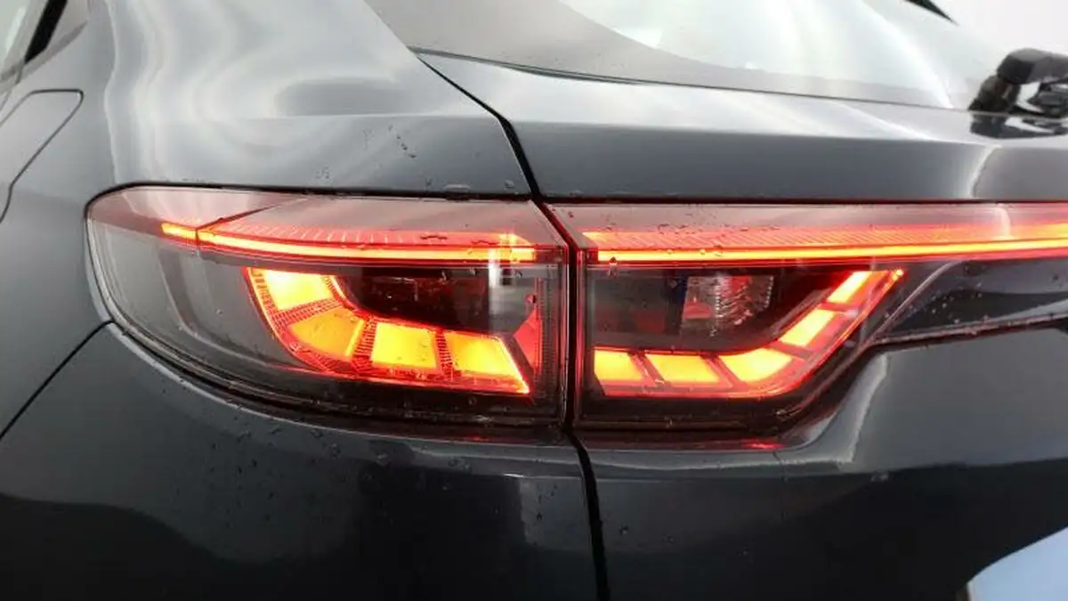 2024-honda-hr-v-15-i-mmd-advance-big-7