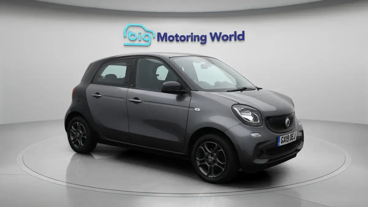 2019-smart-forfour-10-prime-premium-twinamic-big-1
