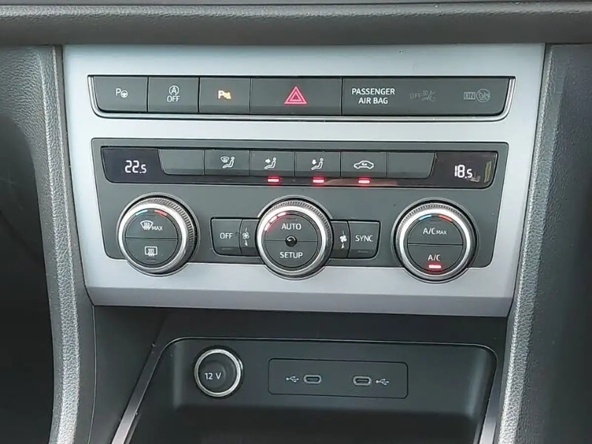 2024-seat-ateca-15-ecotsi-fr-big-15