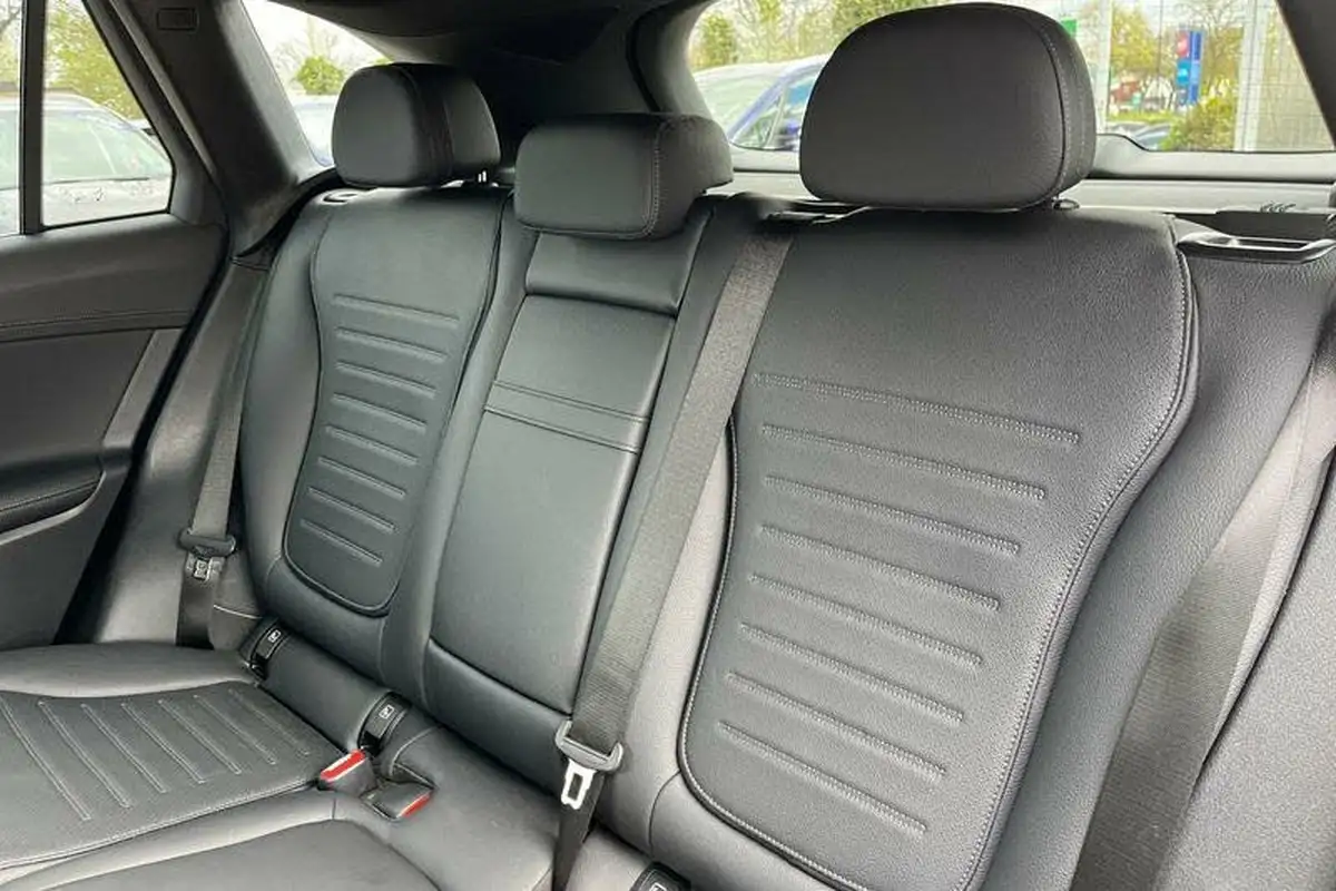 2023-mercedes-benz-glc-class-20-glc300-amg-line-premium-suv-1999cc-big-19